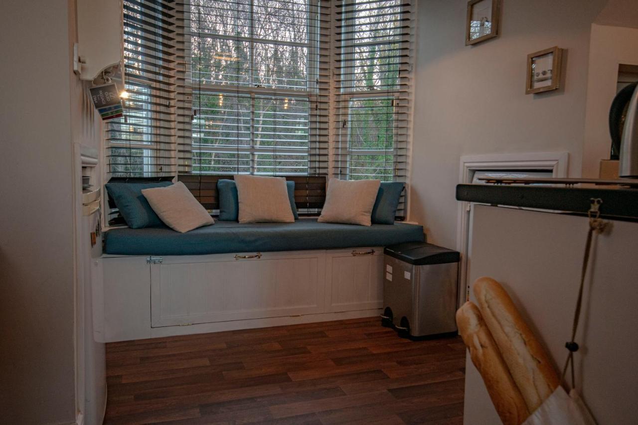 Forth Reflections Self Catering サウス・クィーンズフェリー エクステリア 写真