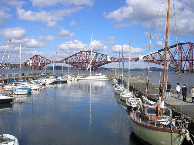 Forth Reflections Self Catering サウス・クィーンズフェリー エクステリア 写真